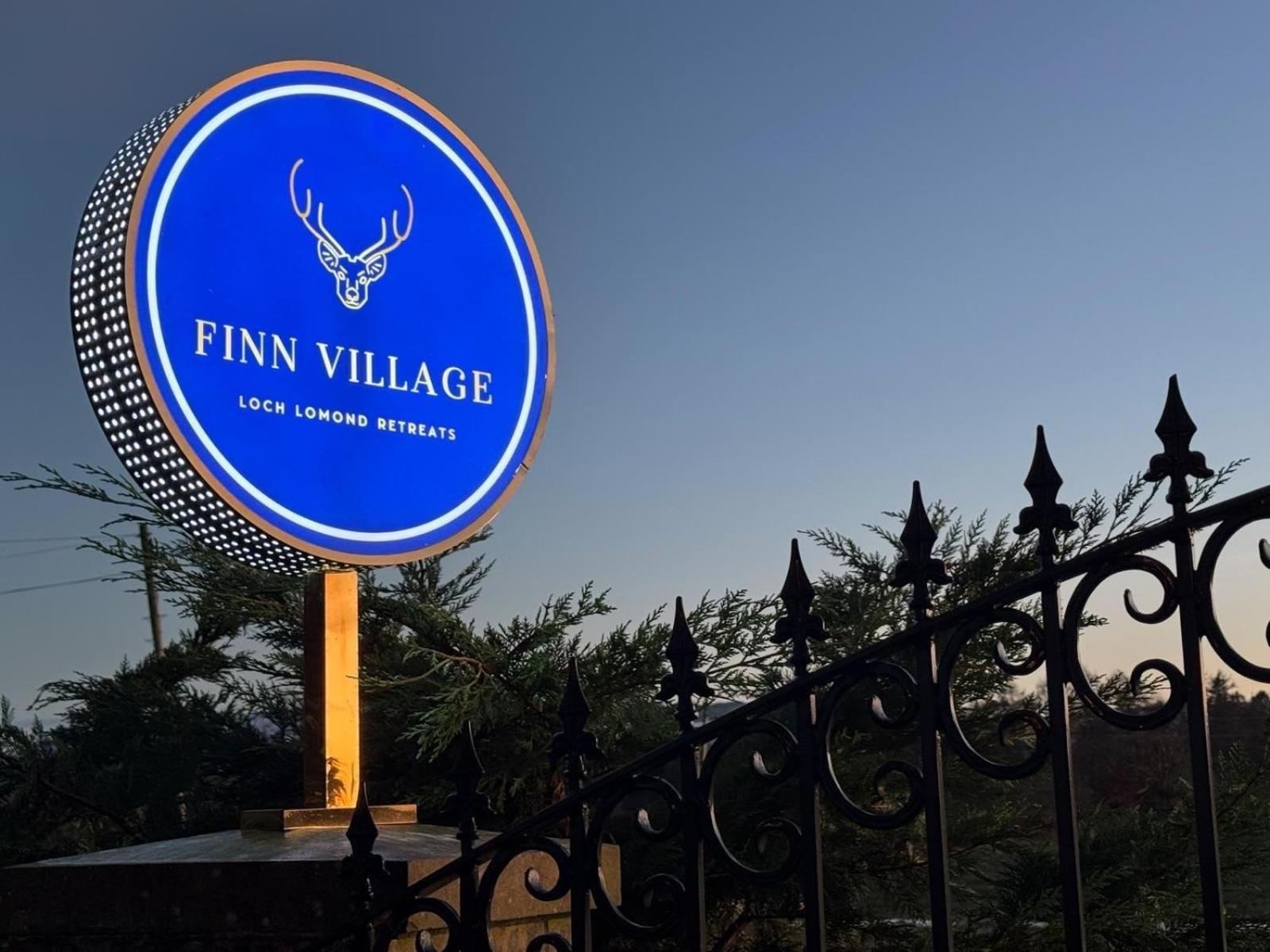 Finn Village "Mountain View Cottage" Private Garden, 9-Seater Hot Tub, Firepit & Pizza Stove Дрімен Екстер'єр фото